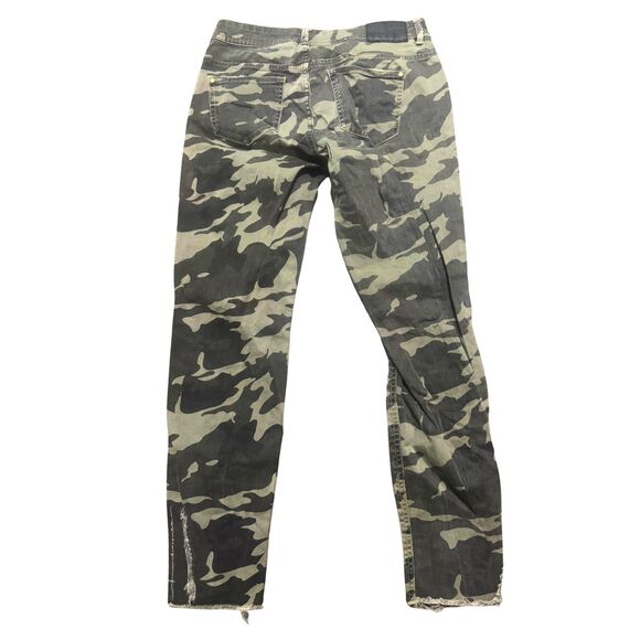 Green Camo Size 8 S Alt Punk Streetwear Distressed Skinny Mid Rise Army Jeans - Picture 3 of 5